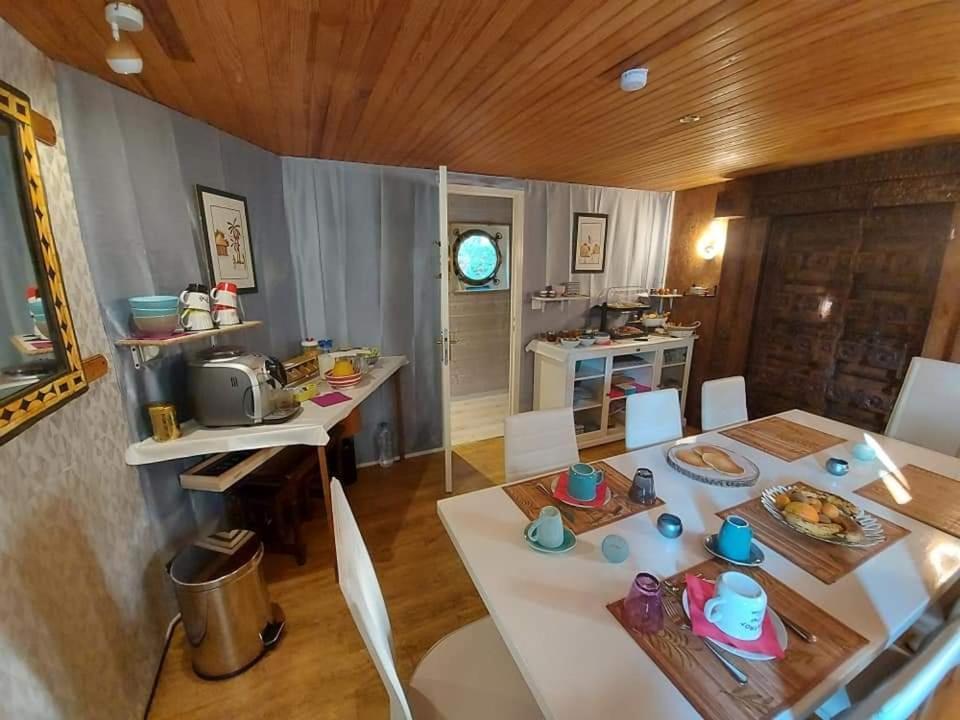 Peniche Ino Lefkothea II Chambre D'Hotes Доль Екстер'єр фото